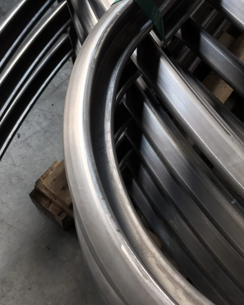 calandratura profili metallici su misura