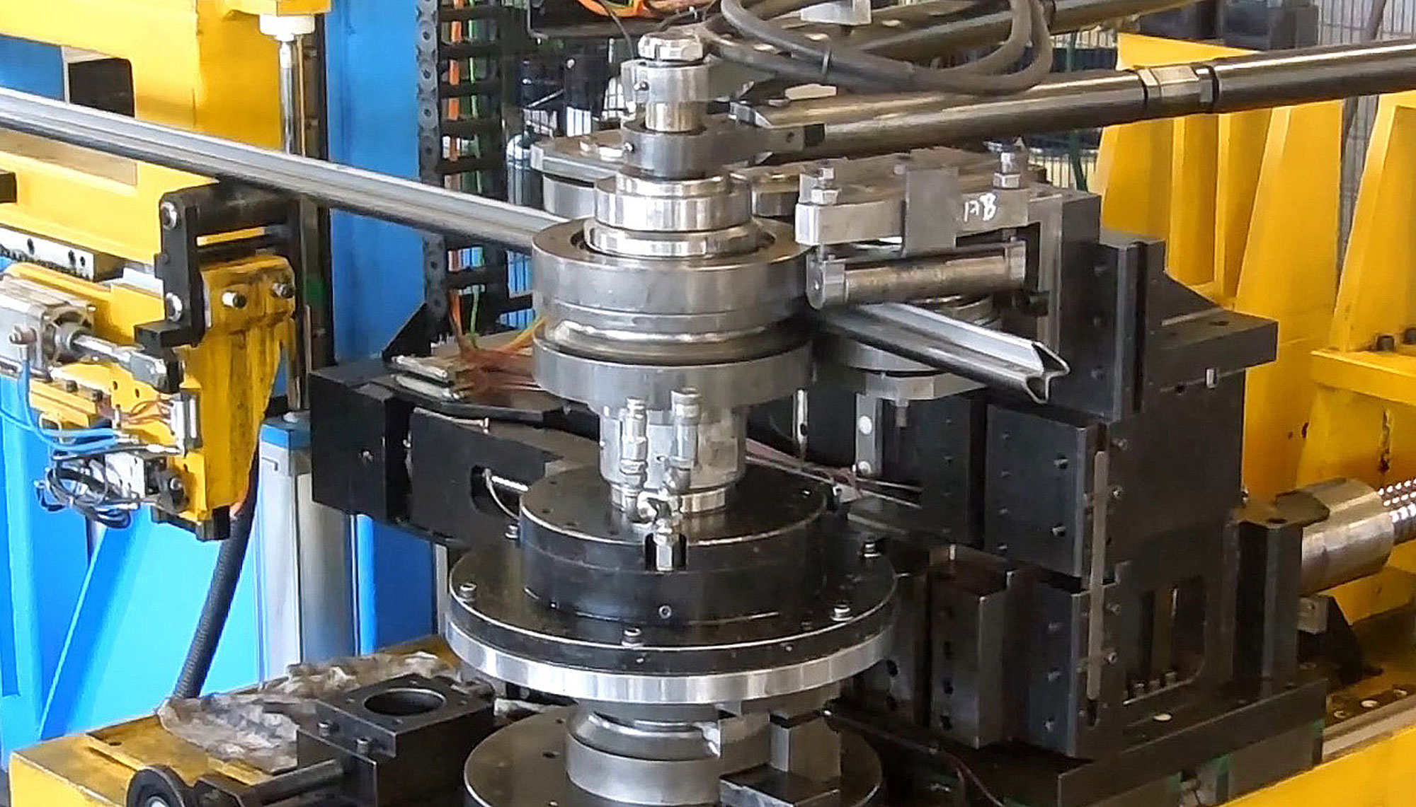 custom metal profile bending in aluminum and steel