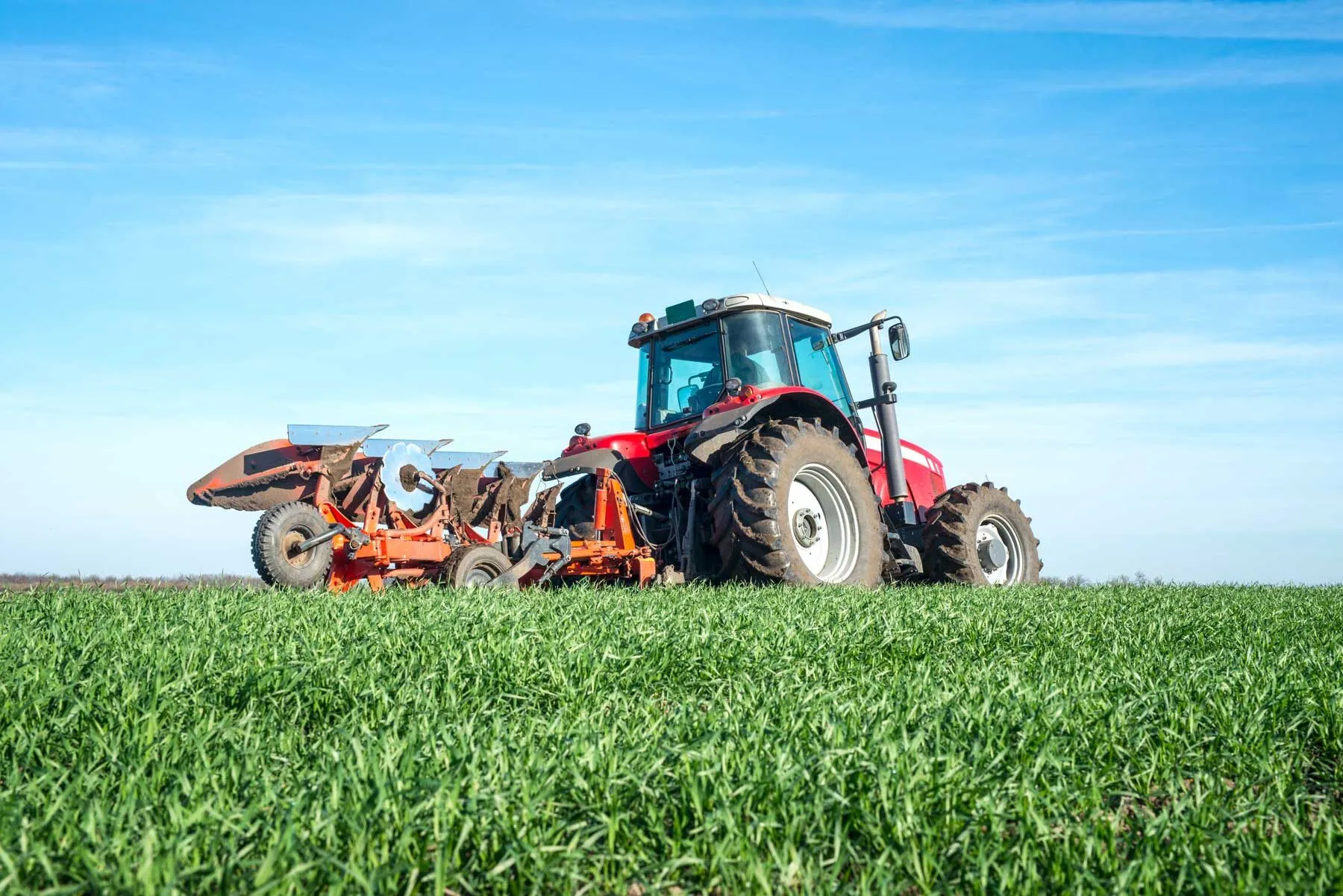 profili su misura per cabine trattori e macchine agricole