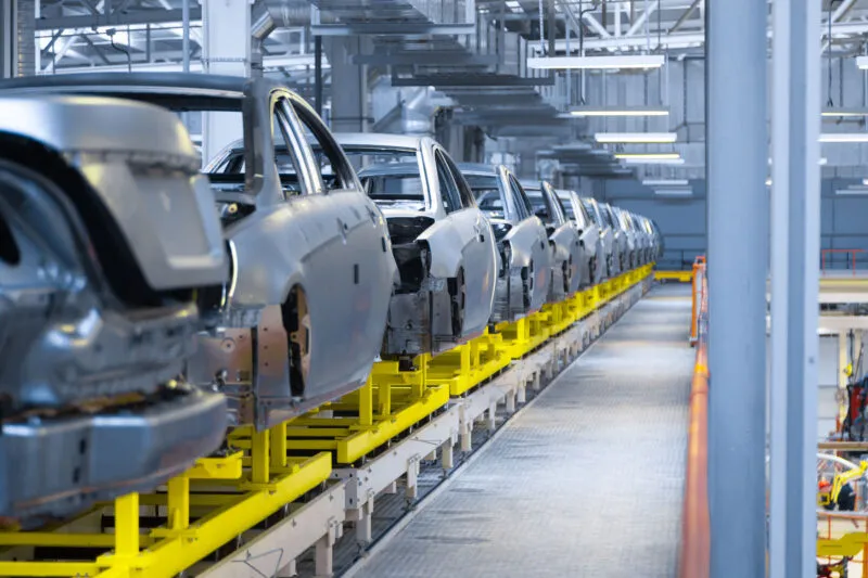 profili speciali per l'industria automobilistica
