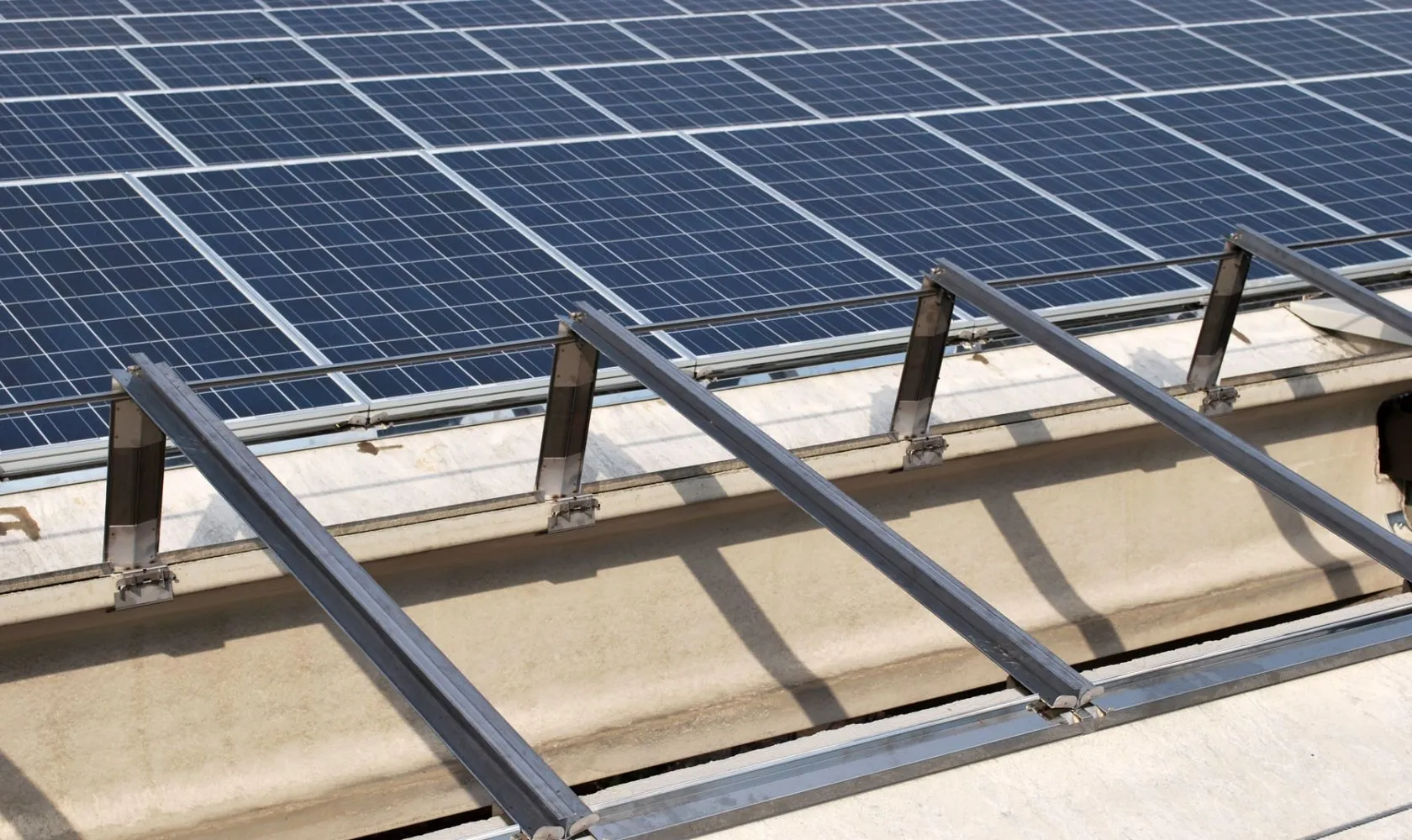 profili su misura per impianti fotovoltaici